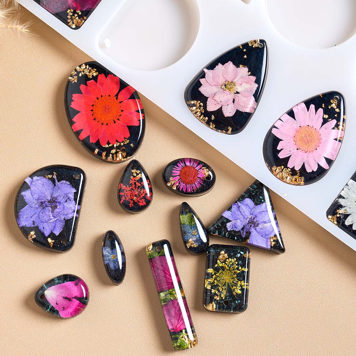 タイムストーンペンダントシリコーン型 DIY ジュエリークラ - Art Craft Show のレビューと価格